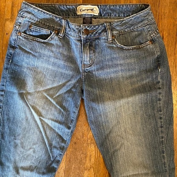 Rampage Jeans Boho Embordered Sequin Beads Flare Leg Womens Jeans Size 28 - Picture 2 of 13